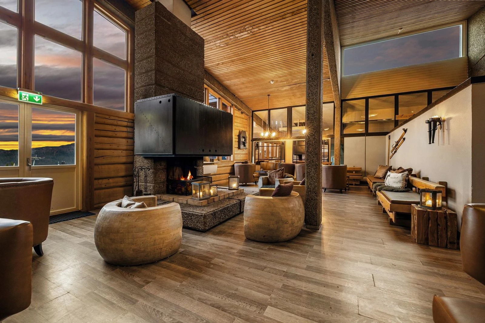 Spatind Fjellhotell Peisestuen